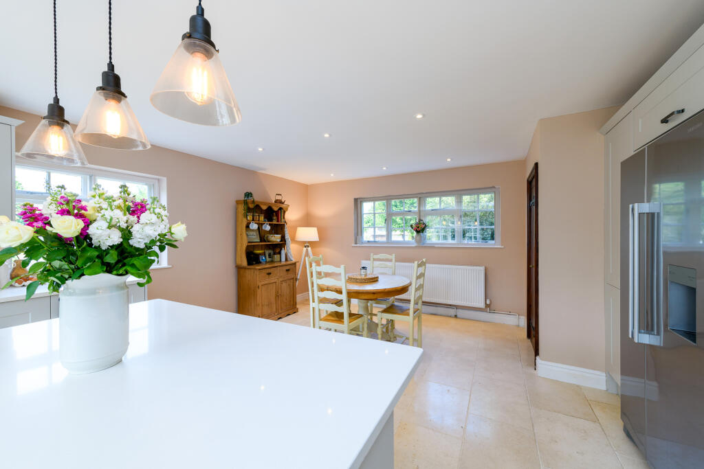 TEK HiRes 240704 060