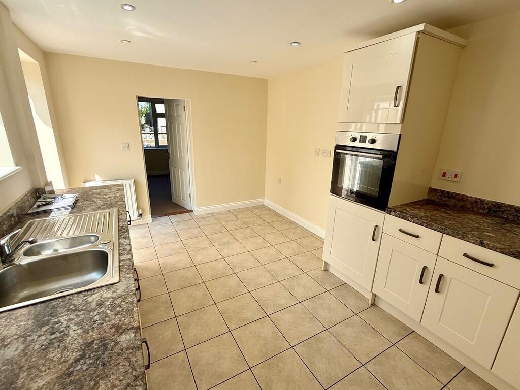 kitchen / diner