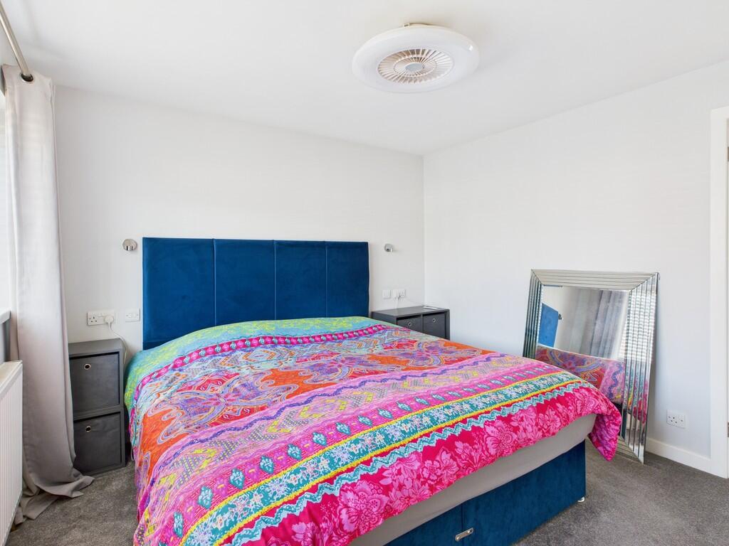 CAM04578G0-PR0006...