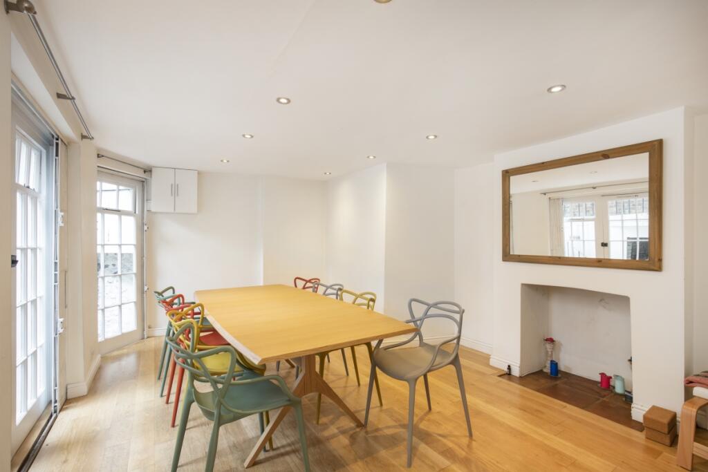 Colebrooke Row 57...