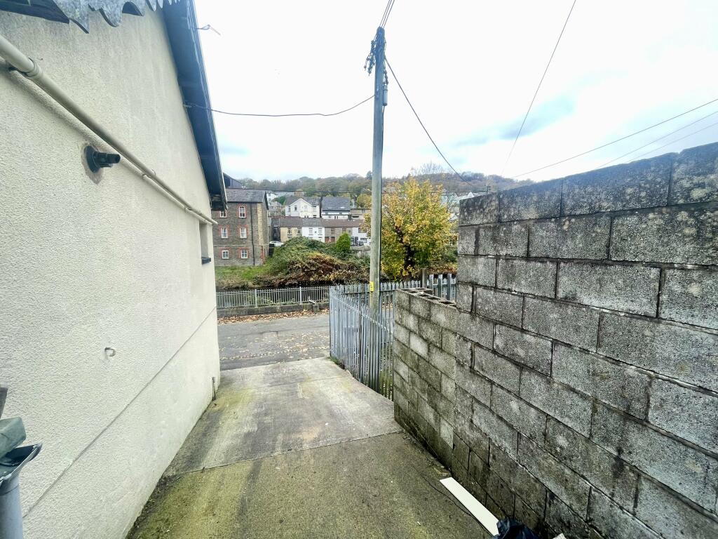 Drive/View
