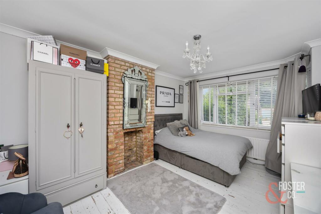 High Park Avenue 29-002.jpg