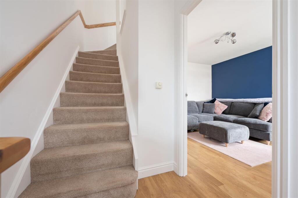 41 Middlebank Rise 005.JPG