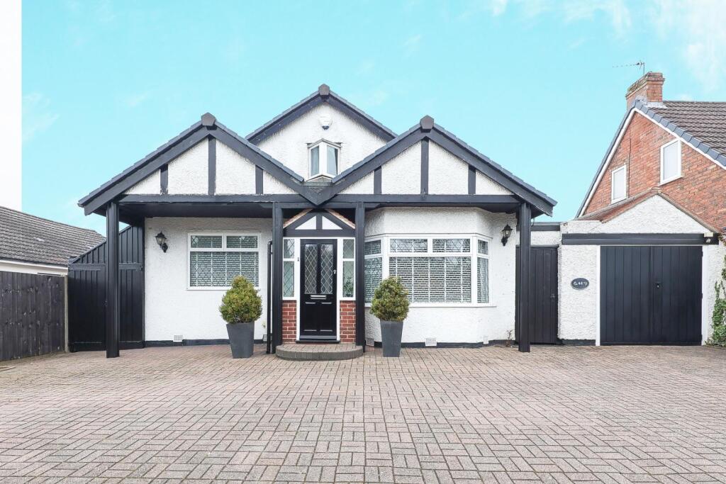 45 Holly Lane front-2.jpg