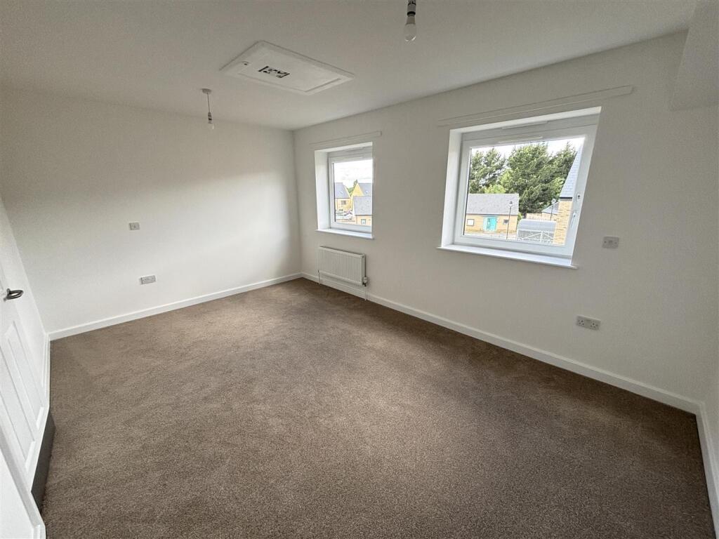 bedroom one.jpg