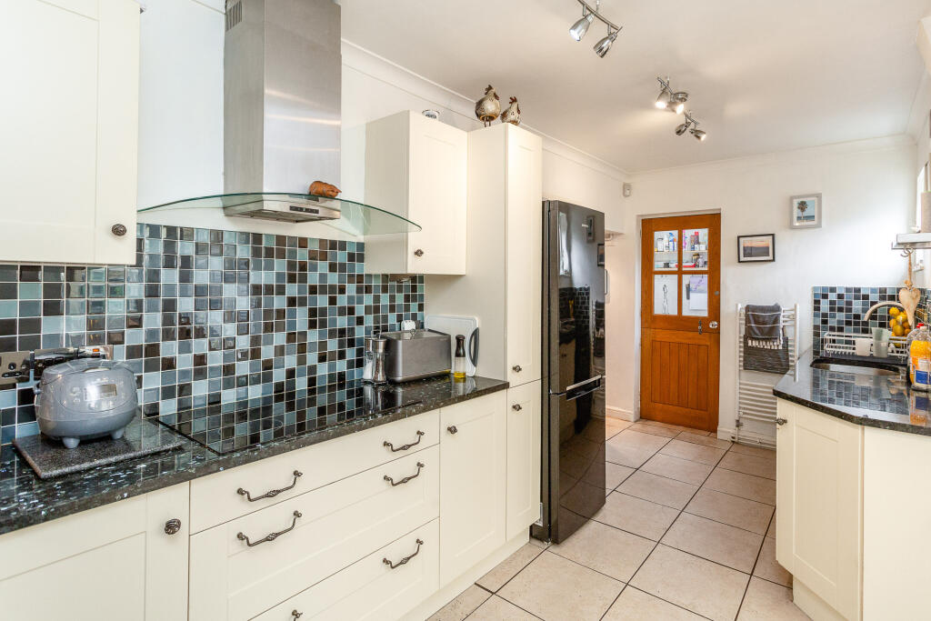 kitchen b