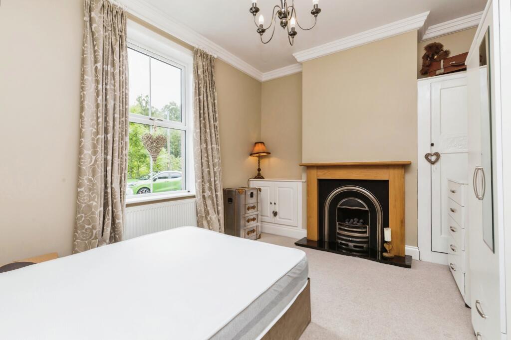 Bedroom/Lounge Two