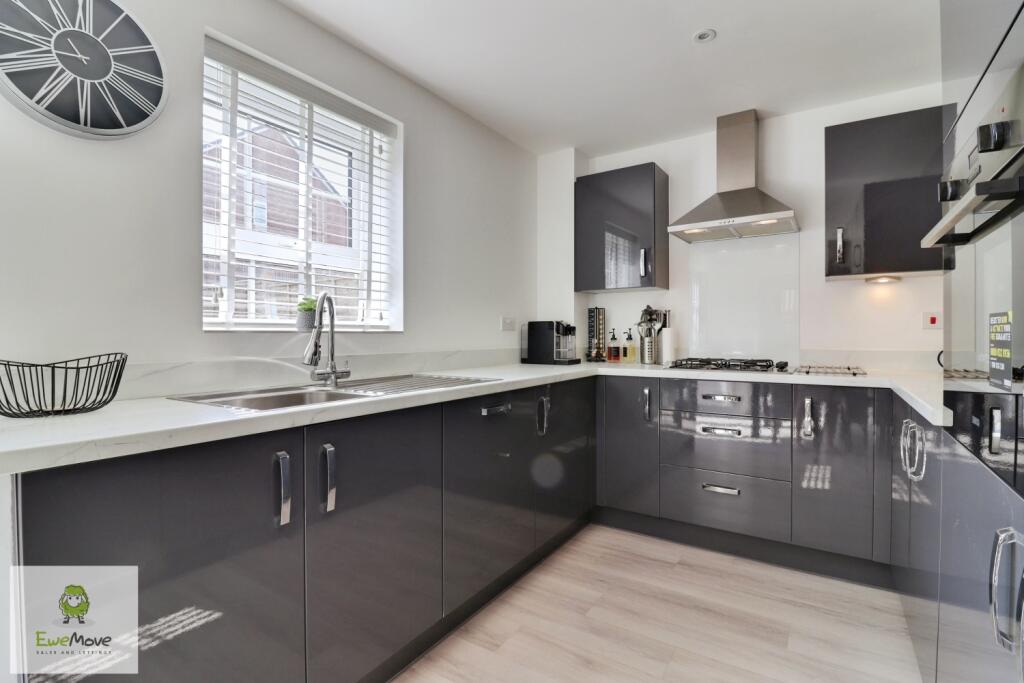 Kitchen - EweMove Cannock