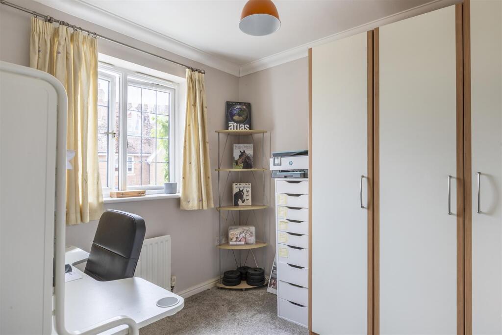 3 Brogdale Place-21 copy.jpg