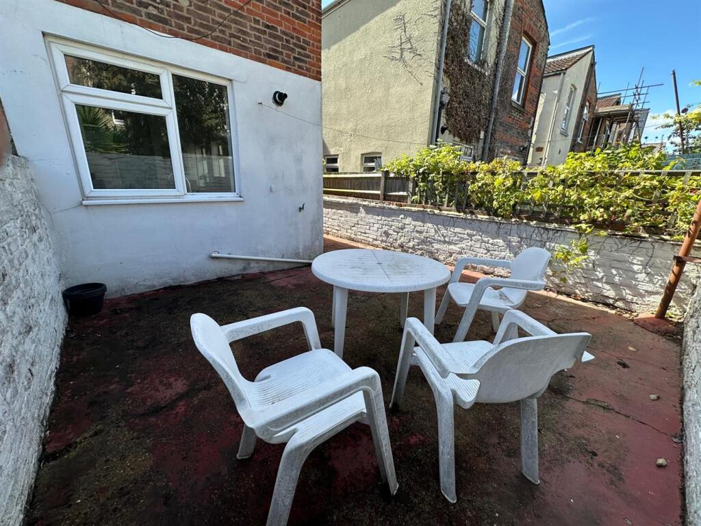 garden.jpg