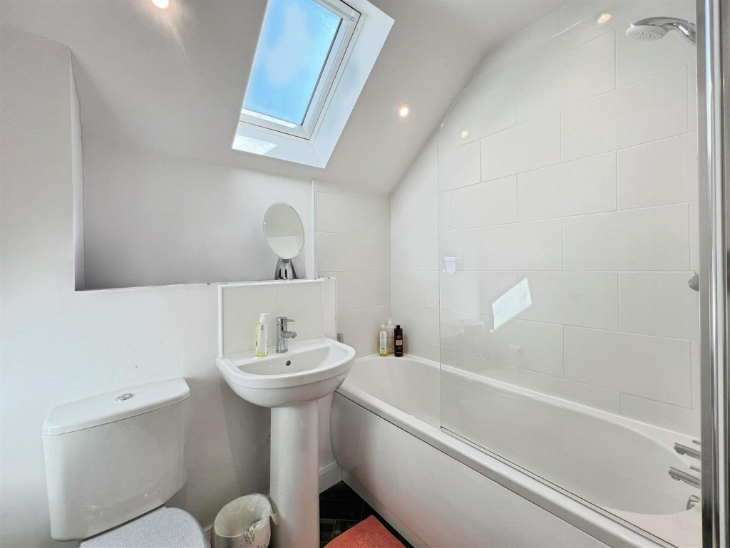 user_edited_photo-daeb7adc_user-edited-817f7364-10