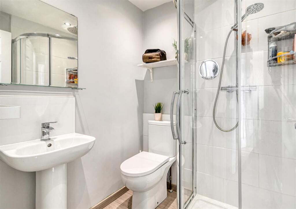 10 Goldstone Drive-12.jpg