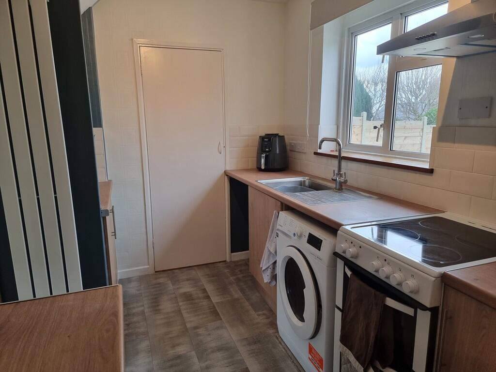 KITCHEN PHOTO TWO