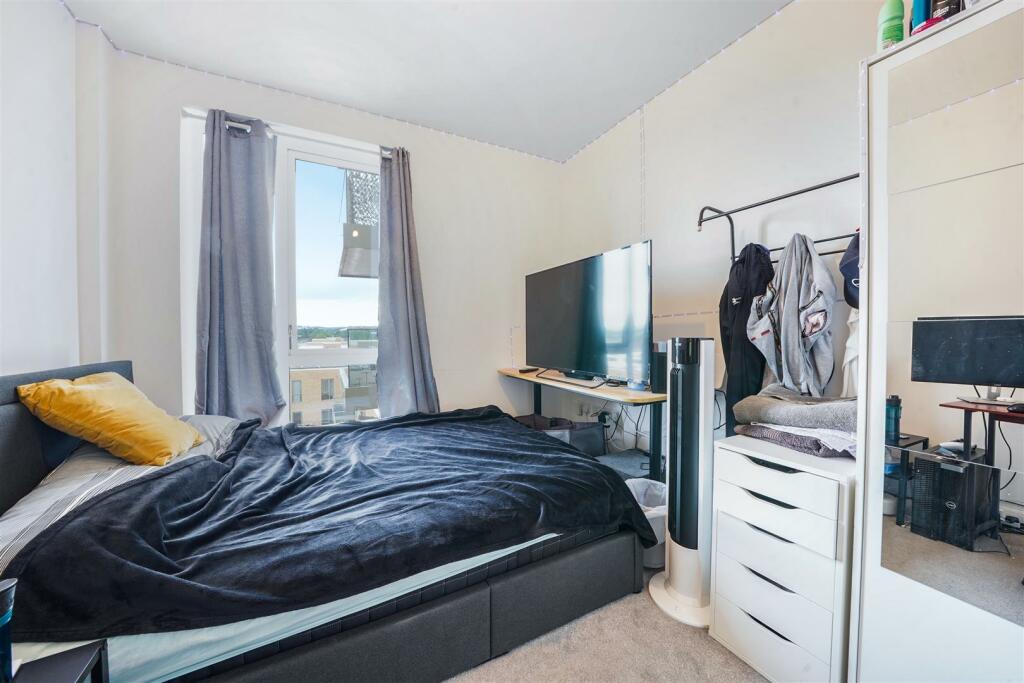 Flat 30, 1 Trobridge Parade - RJbAaiS49UTTLfmNmNNC