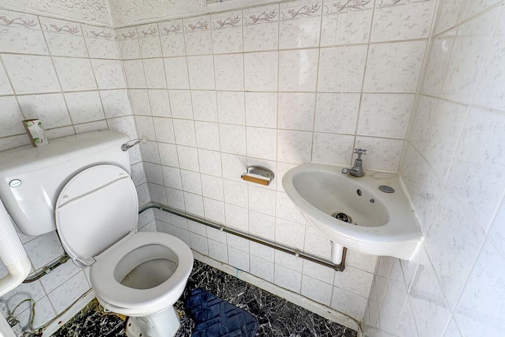 24 Brunel Way, Box, Corsham, SN13 8LR