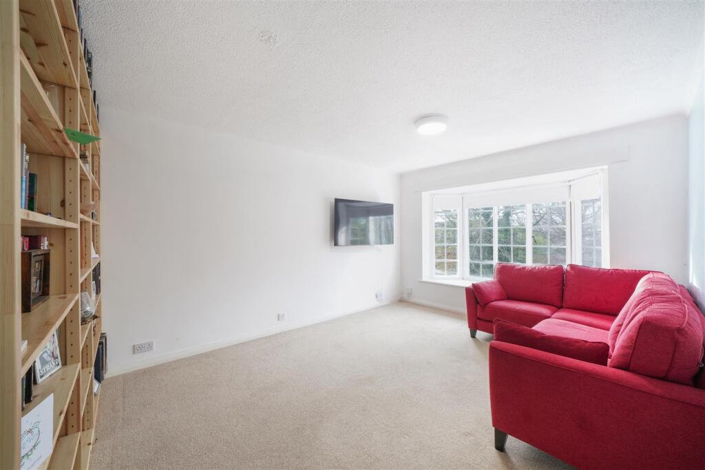 27 London Road - 4RxaIaar7kbqNLtKQTim.jpg