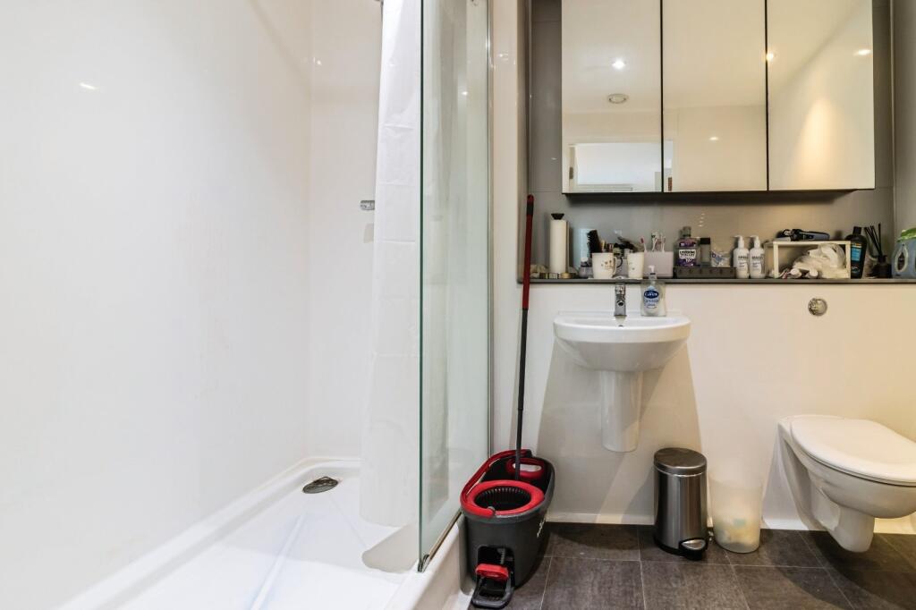 Ensuite