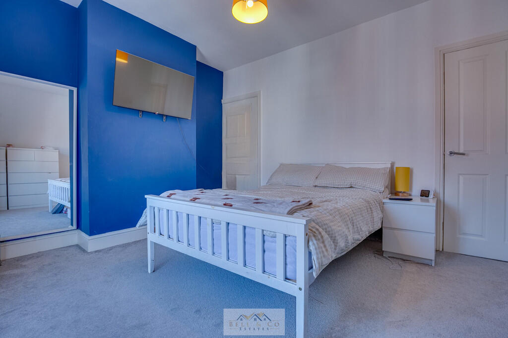 Bedroom 1.2