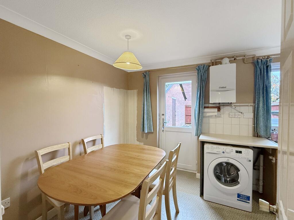 4f7cd385886a0634d4acb81391af5f910bfc4264