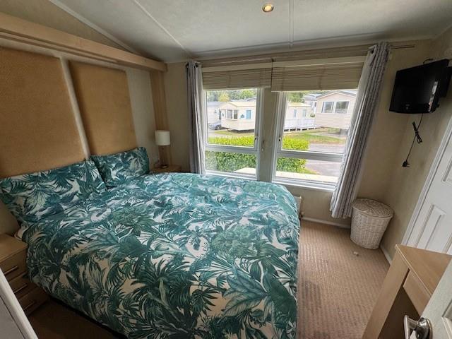 bedroom.jpg