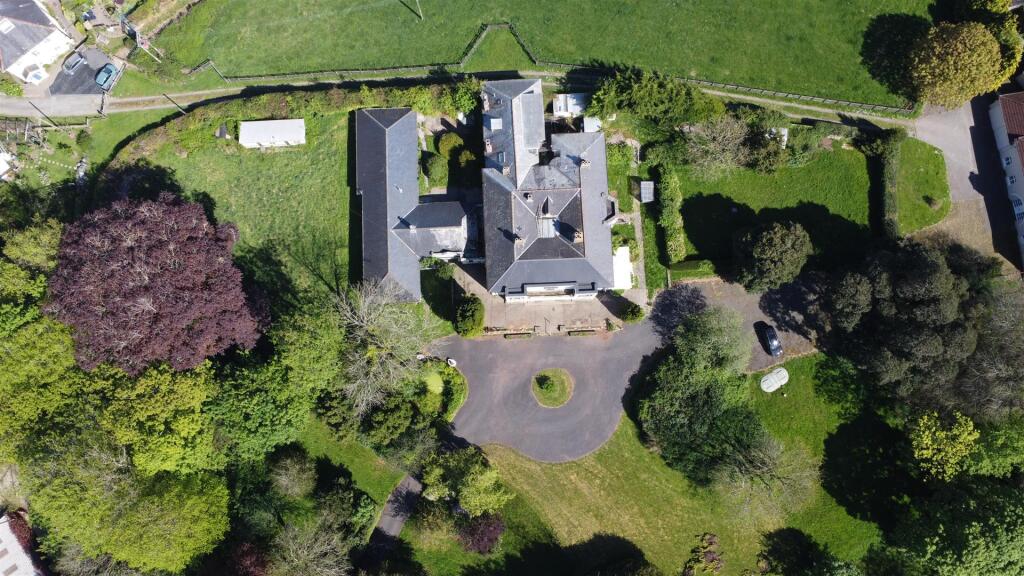 dji_fly_20250430_153952_470_1746024293682_photo_op