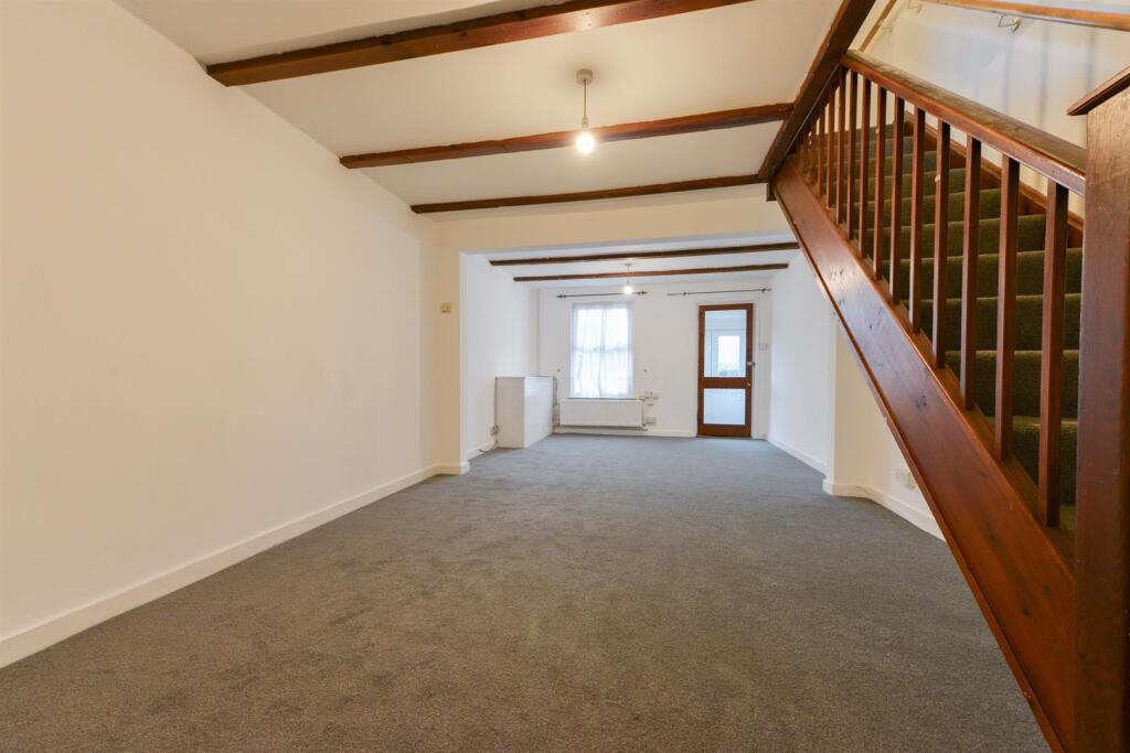 New Road, Ditton7.jpg