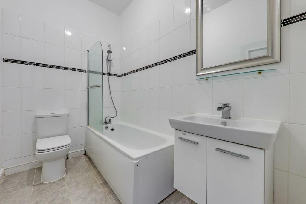 07-ffa9JHPropWorld - Flat B 78 Newland Park - 19-m