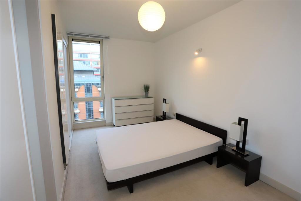 second bedroom.JPG