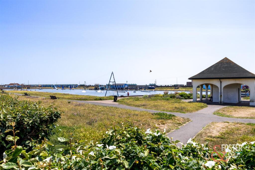 Kingsway, 336 Flat 12-020.jpg