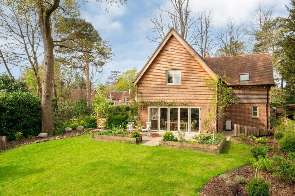 Mulberry Gardens Side