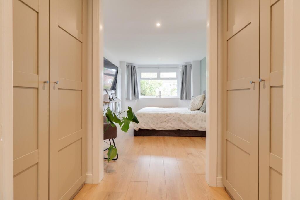 Bedroom One (12).jpg