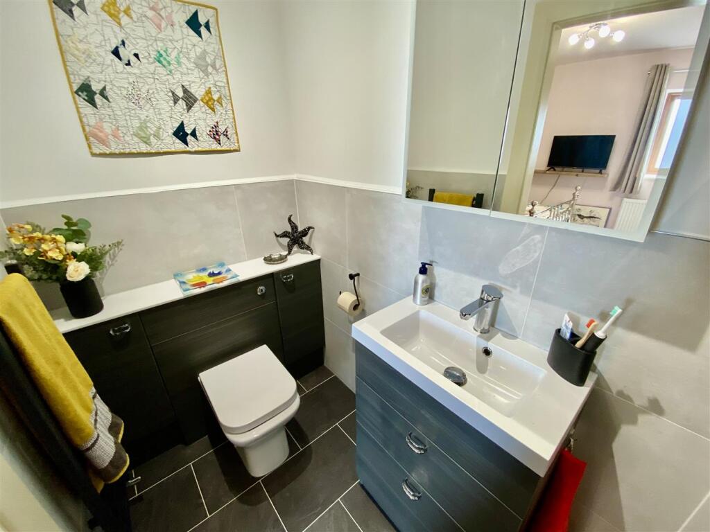 Bramleys Estate Agents - The Orchards - Bellstring