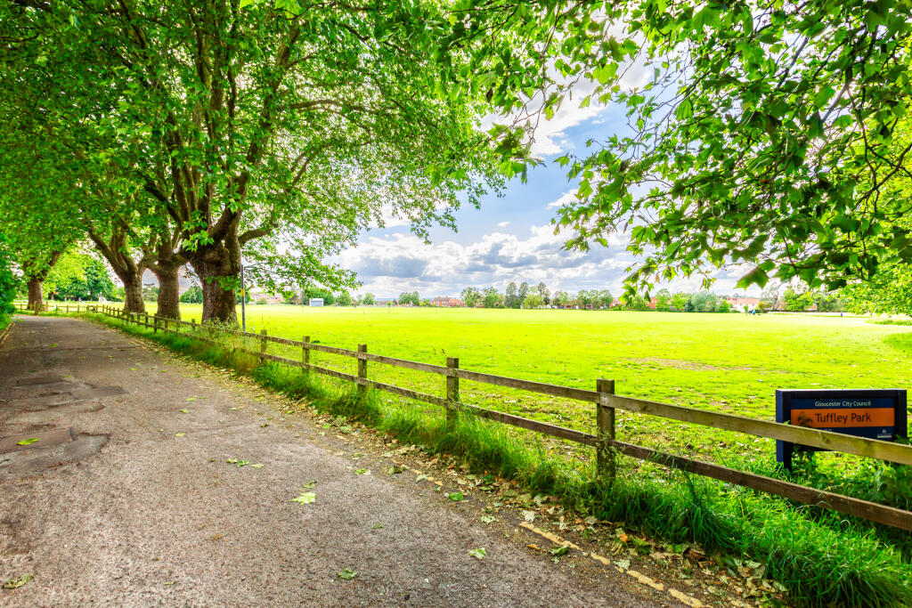 5F8A3822-Enhanced-NR