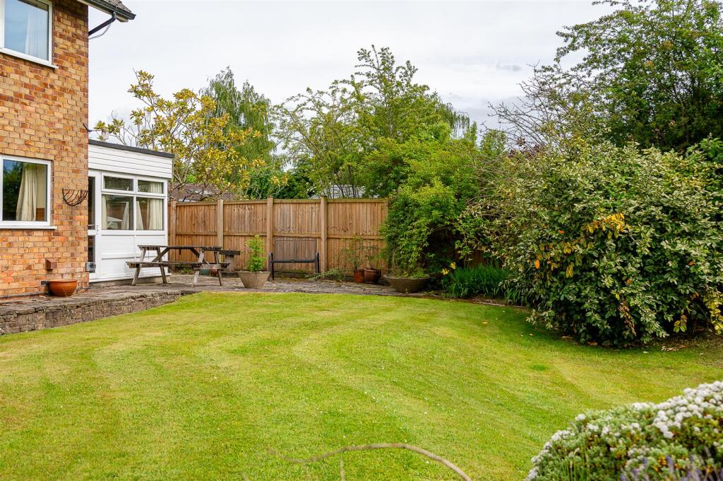 GARDEN