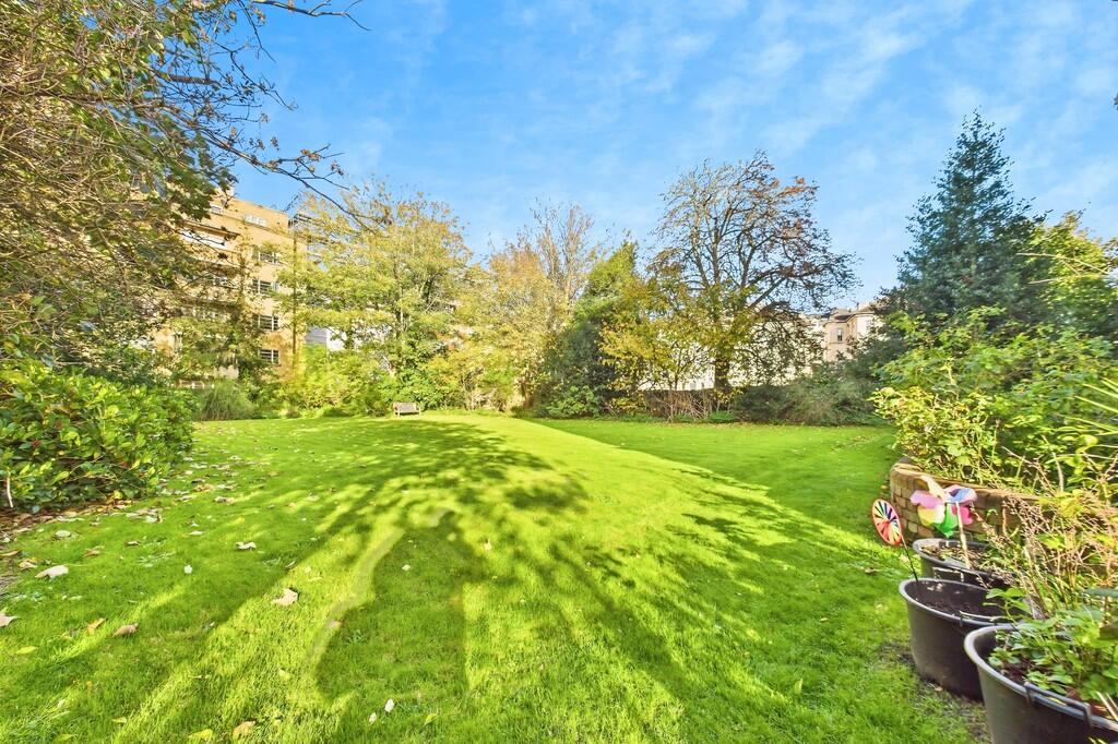 5bfcf701-CAM01085...