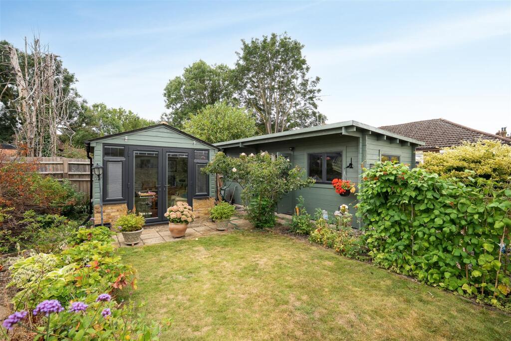 Garden Office + Store