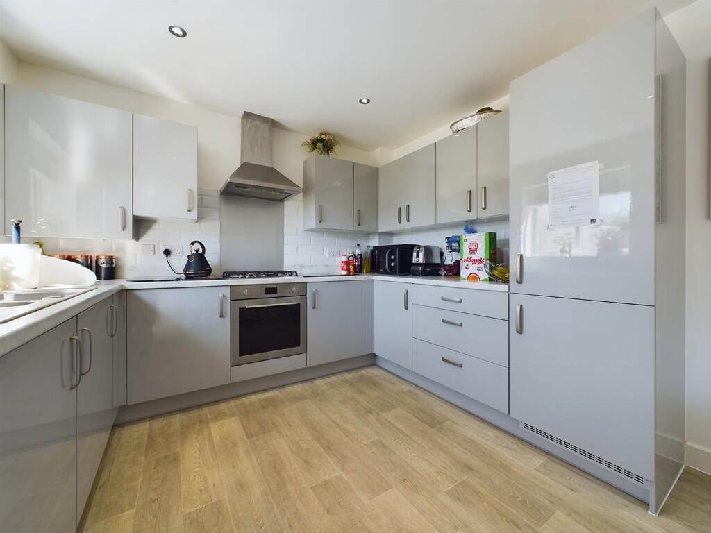 CAM02059G0-PR0161...