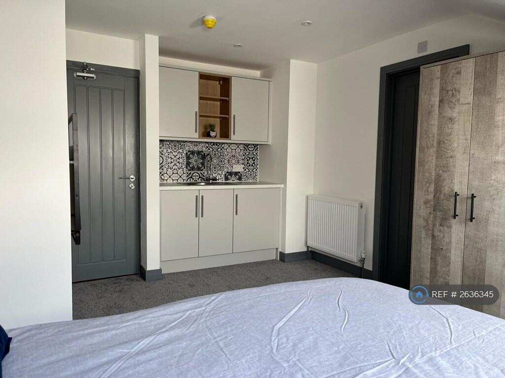 Bedroom 6