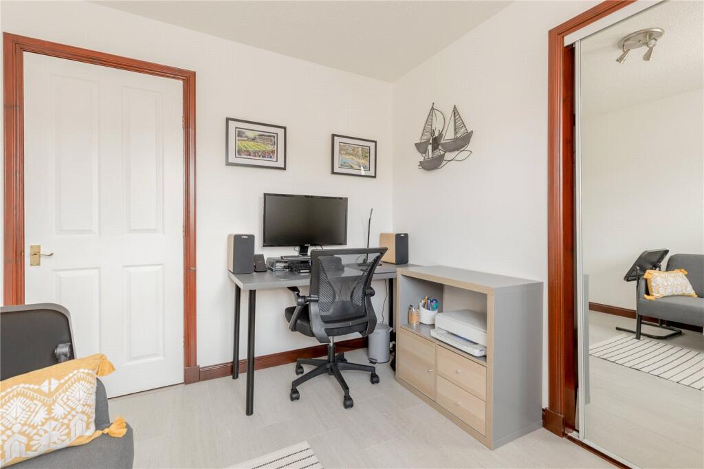 Waverley Crescent 20