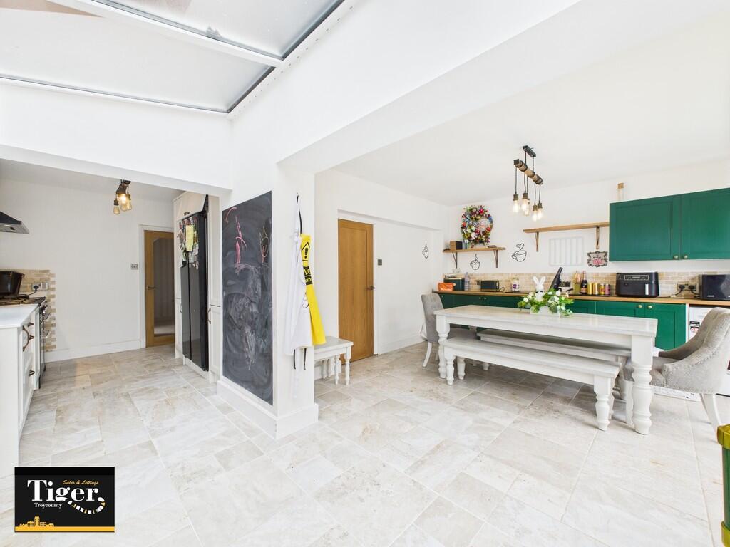 CAM03440G0-PR0361...