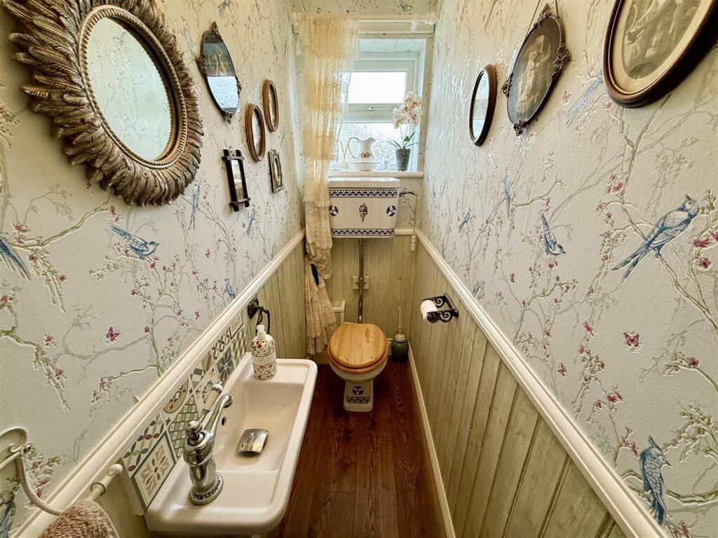cloakroom