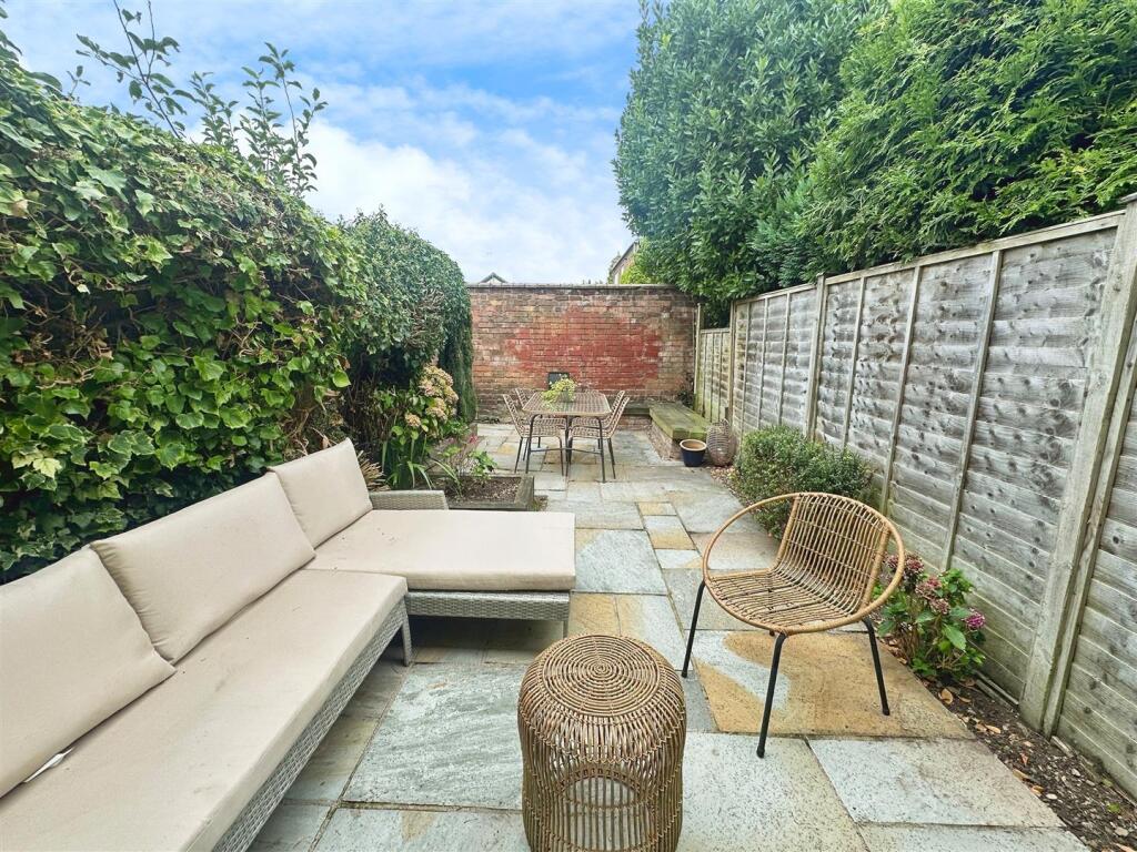 f190bc05--4CE5-B1D4-4B22279F3789-51989-000013553A3