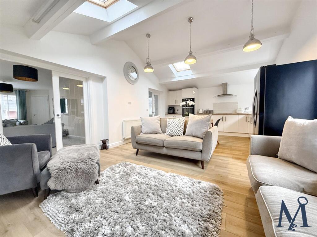 Living Kitchen Diner