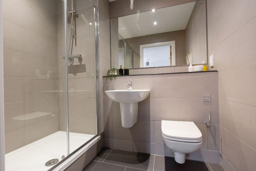 Shower room 