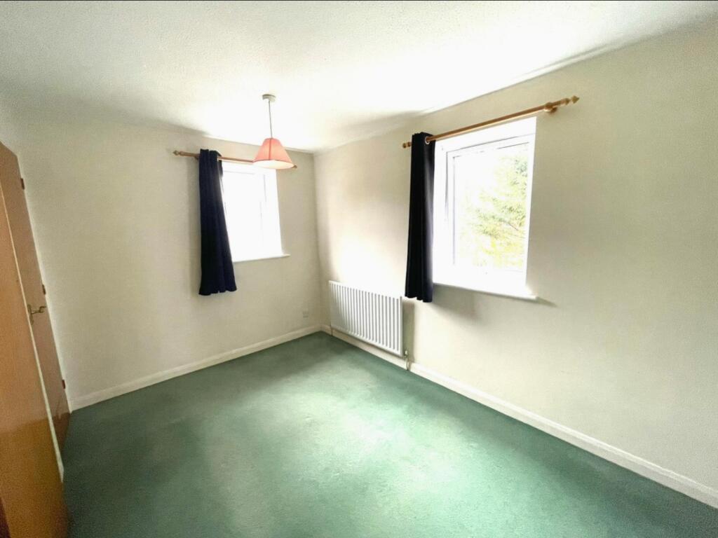 Bedroom (2)