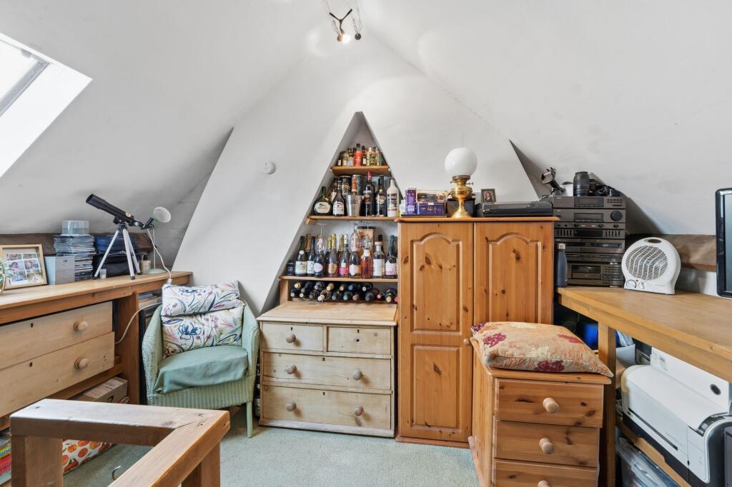 Loft Room/Office