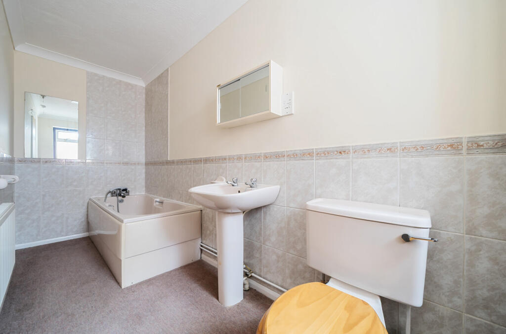 1300549-24-683718...