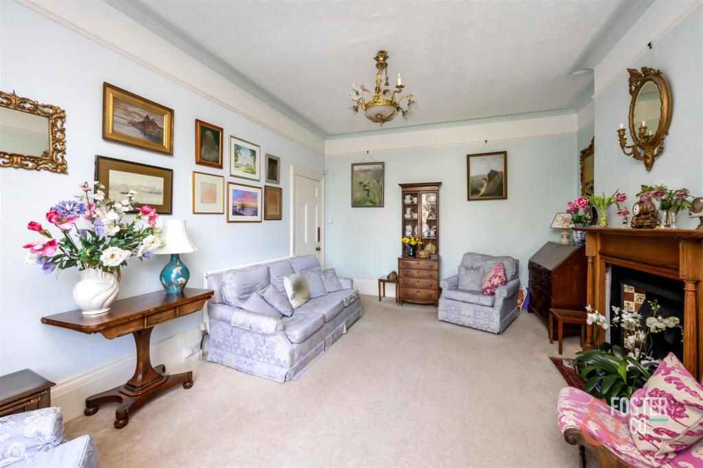 Wilbury Villas, 34-017.JPG