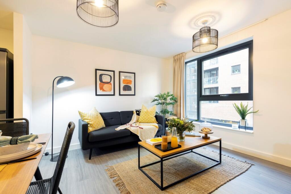 Apt 205_290321 TH...