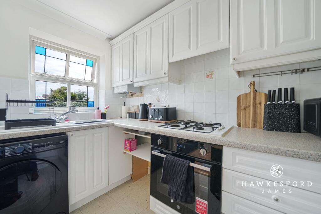 Meteor Close, Sittingbourne - Kitchen